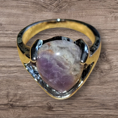 Zilverkleurige amethist ring maat 11