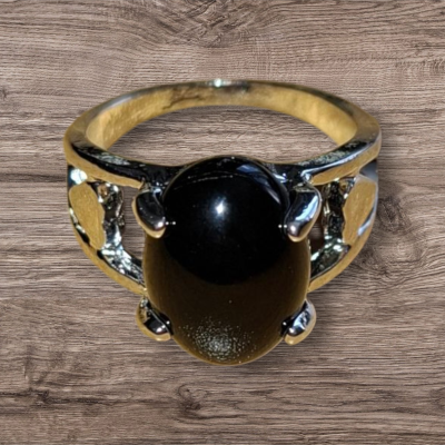 Zilverkleurige chalcedoon ring maat 13