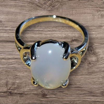 Zilverkleurige opaliet ring maat 14